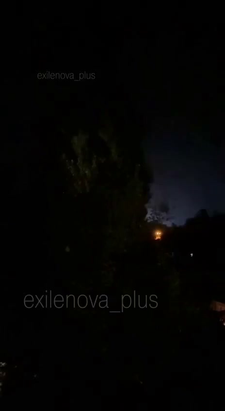 Droni hanno preso di mira infrastrutture energetiche a Mariupol.