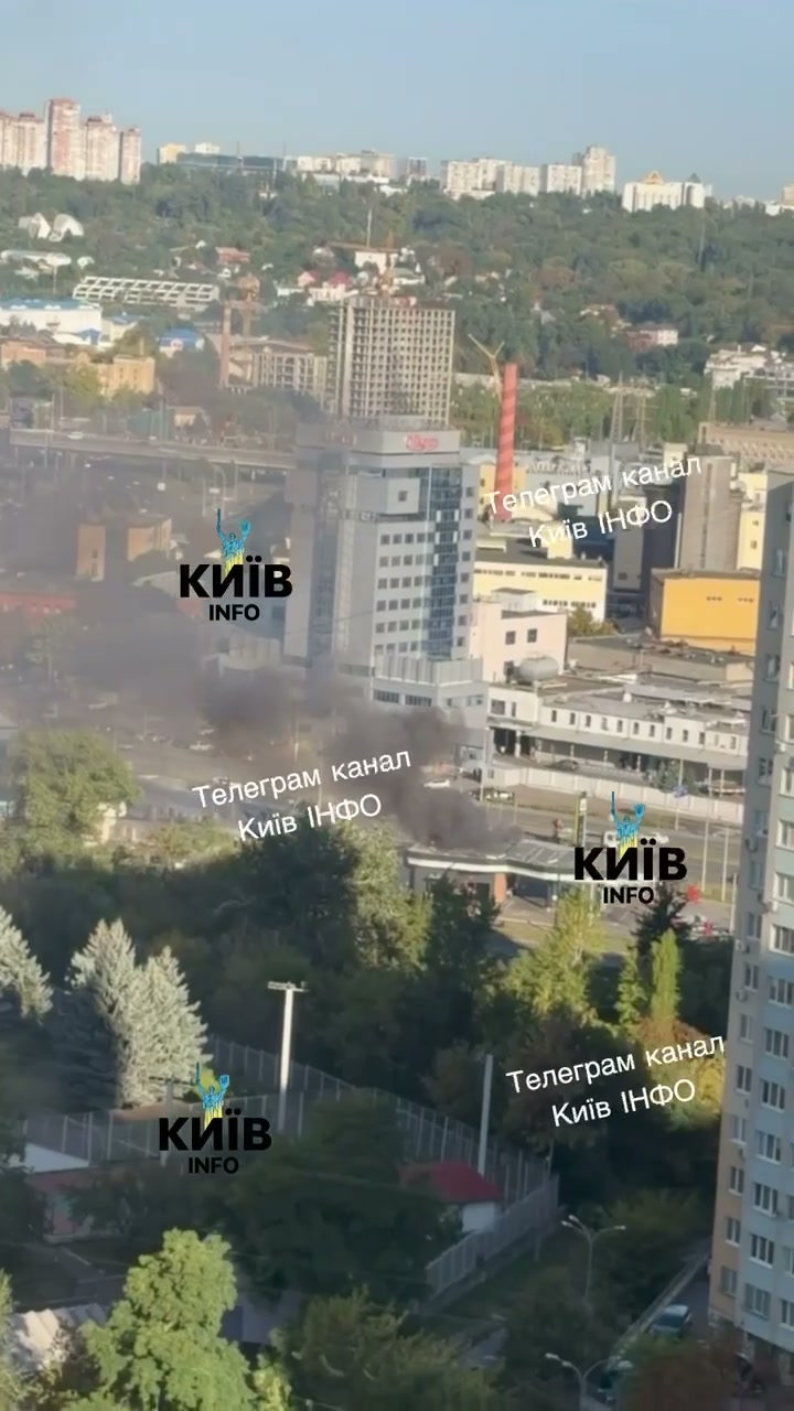 俄罗斯无人机袭击基辅市霍洛西伊区加油站