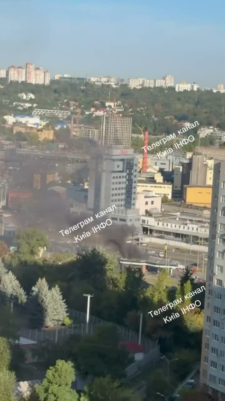 俄罗斯无人机袭击基辅市霍洛西伊区加油站