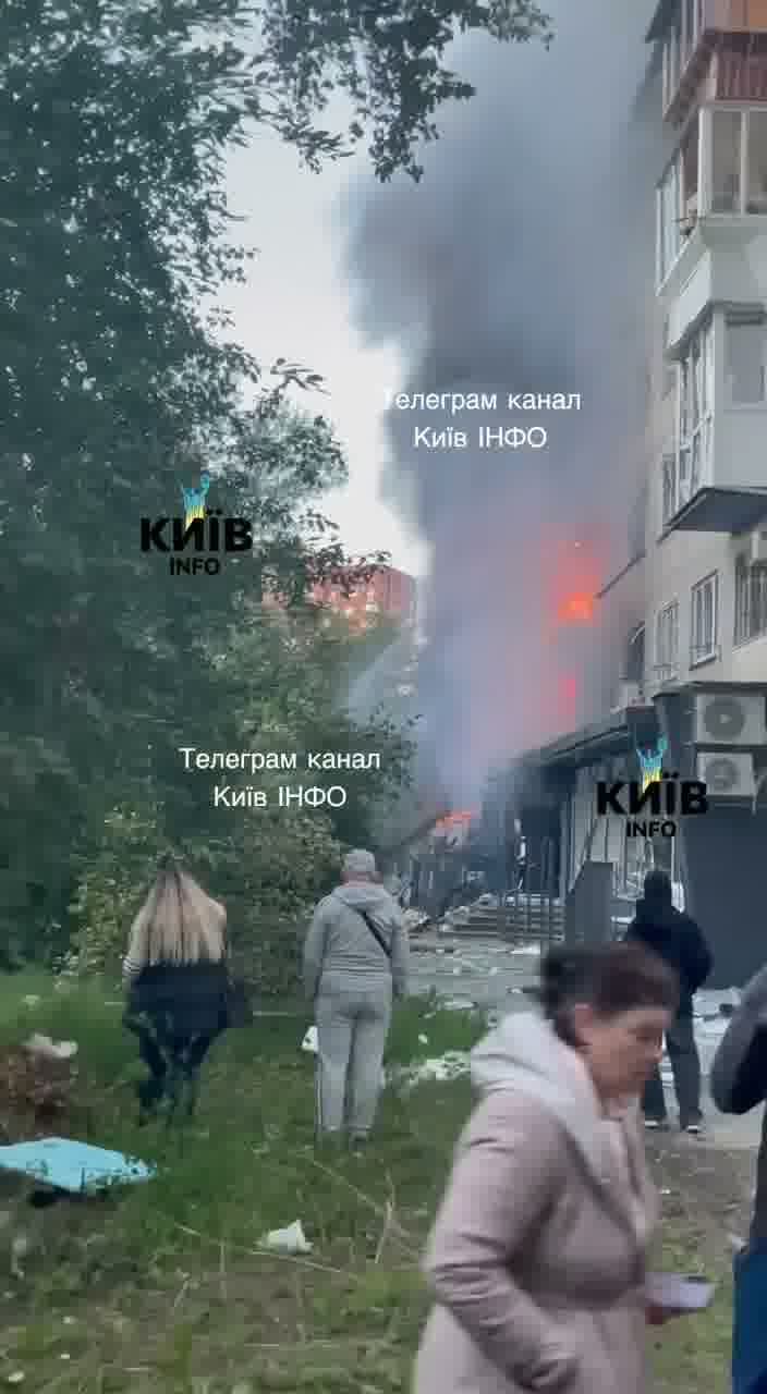 Πολλές οικίες καταστράφηκαν στο Κίεβο ως αποτέλεσμα ρωσικών επιθέσεων