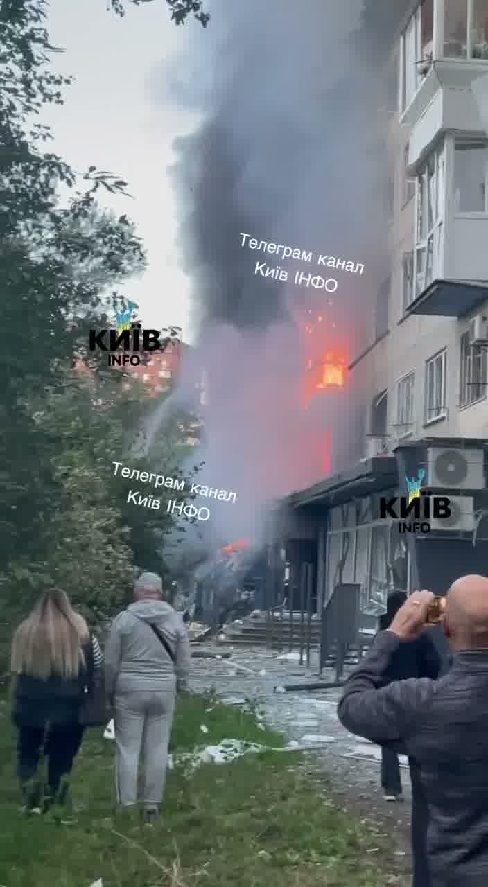 Πολλές οικίες καταστράφηκαν στο Κίεβο ως αποτέλεσμα ρωσικών επιθέσεων
