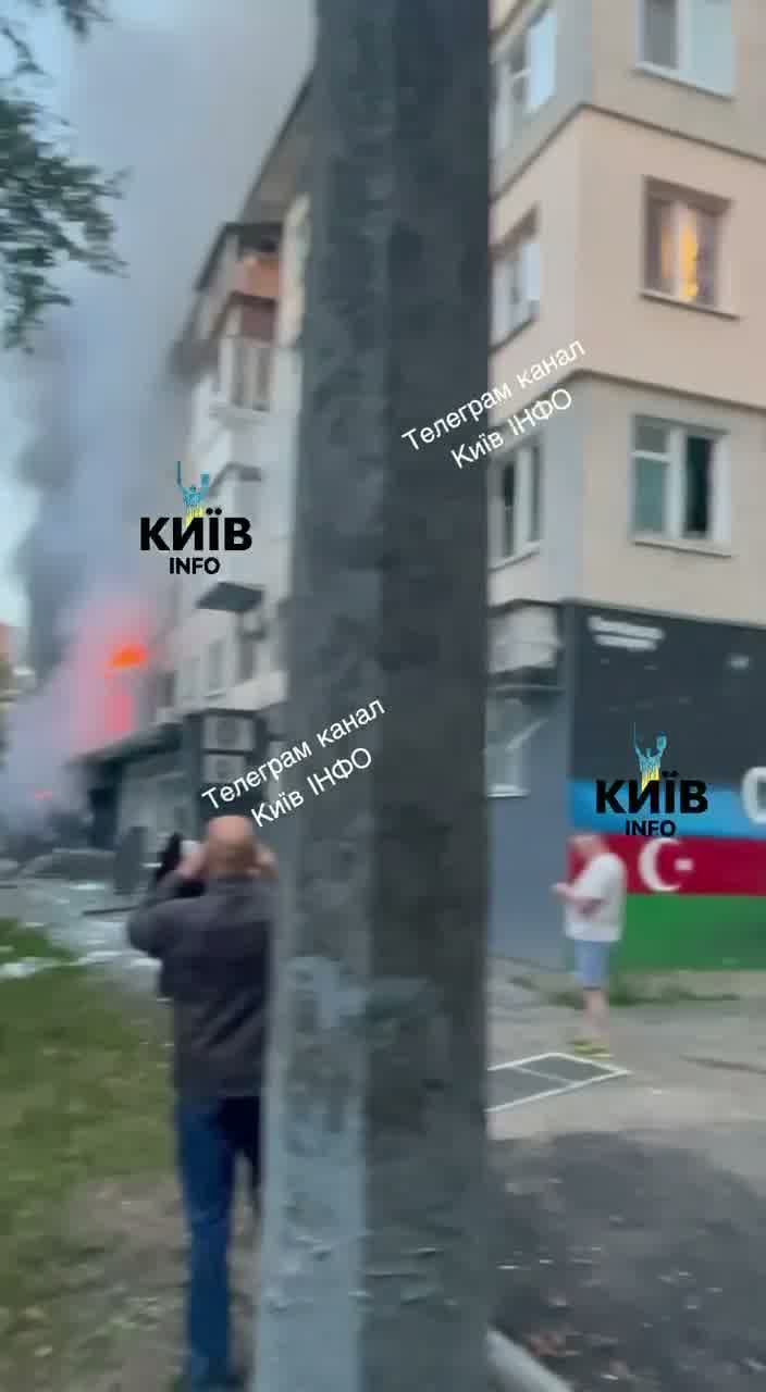 Πολλές οικίες καταστράφηκαν στο Κίεβο ως αποτέλεσμα ρωσικών επιθέσεων