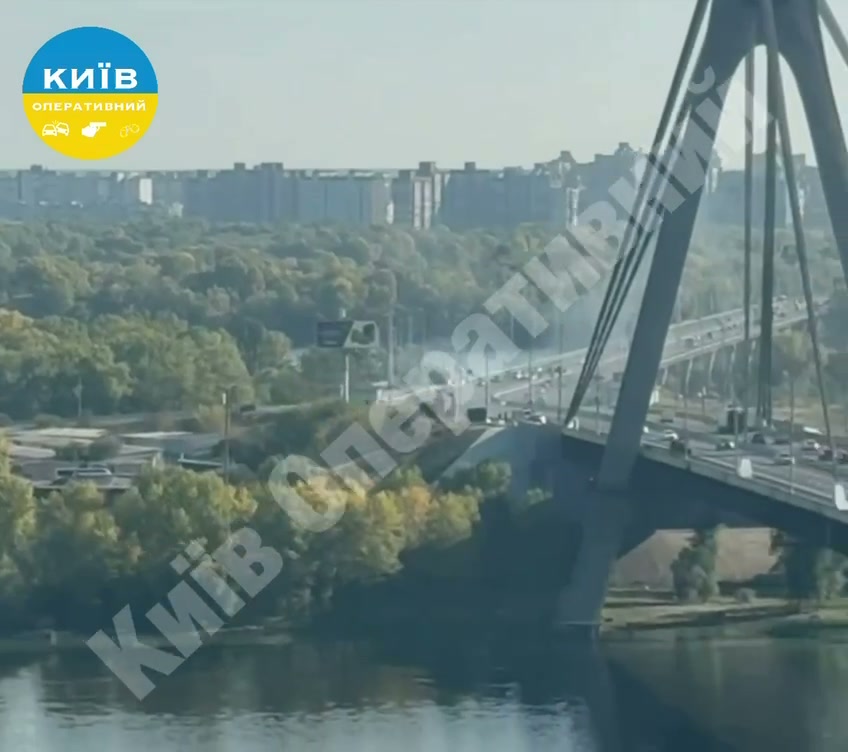 Ytterligare drönattacker rapporterade vid Pivnichnyi-bron i Kyiv