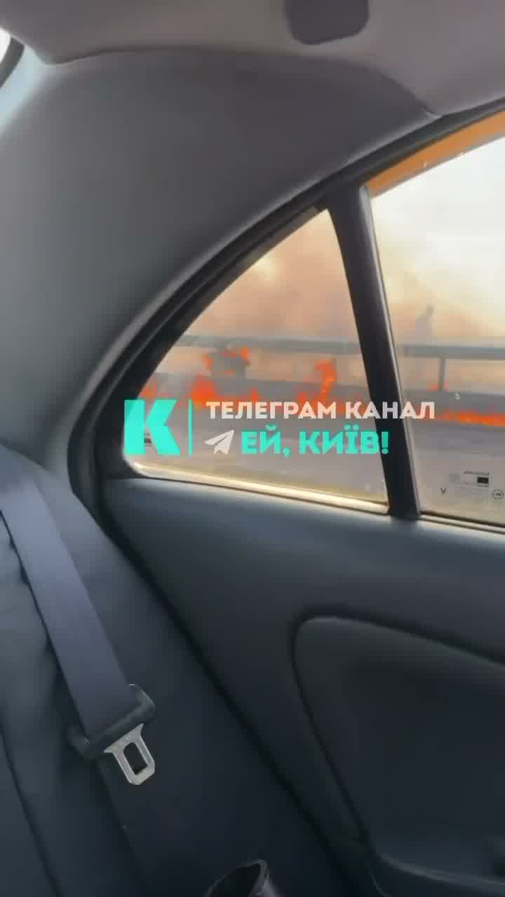Ytterligare drönattacker rapporterade vid Pivnichnyi-bron i Kyiv