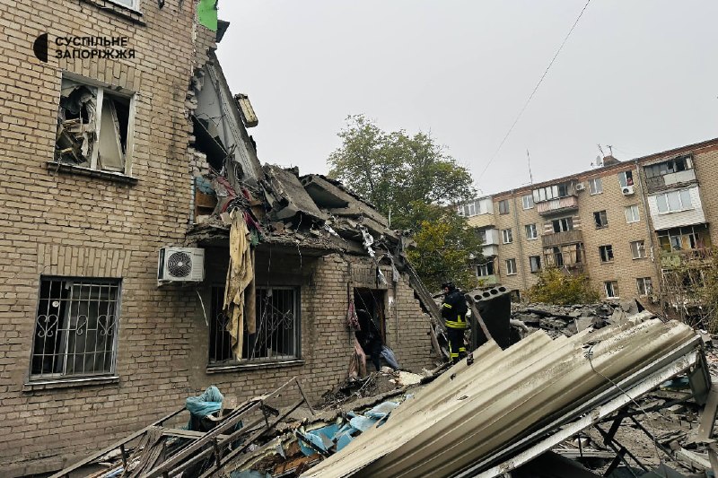 7 people killed, including 3 children as result of Russian airstrike with glide bomb in Zaporizhzhia