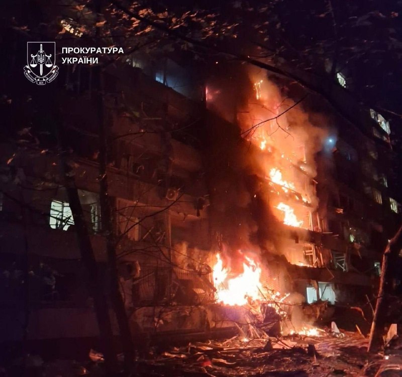 Dodental door Russische aanvallen in Kyiv is gestegen naar 4 doden, 25 gewonden.