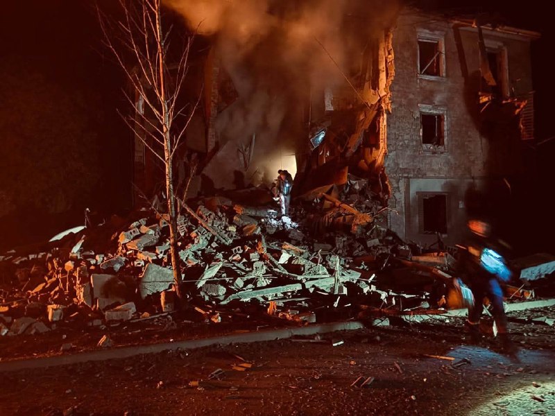 4 blessés suite à un tir de missiles Smerch par l'armée russe à Sloviansk.