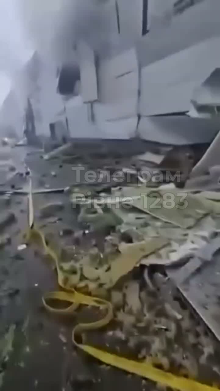 Drones have destroyed Ekvator mall in Rivne