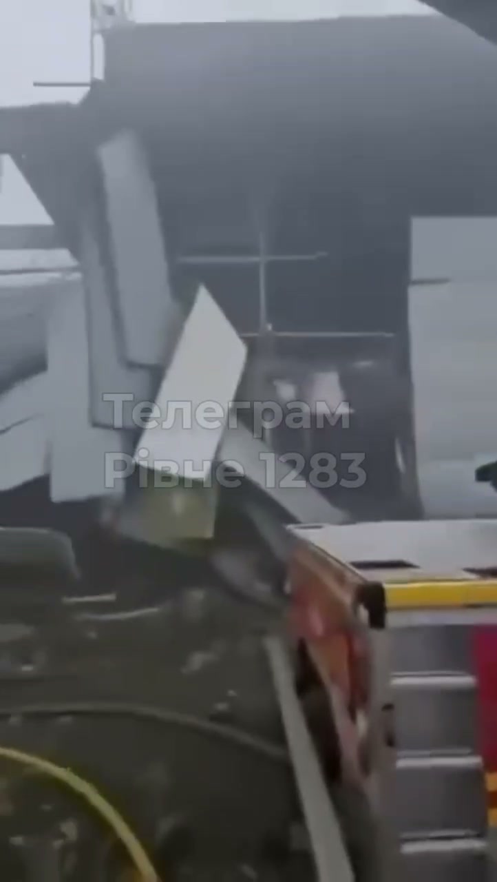 Drones have destroyed Ekvator mall in Rivne
