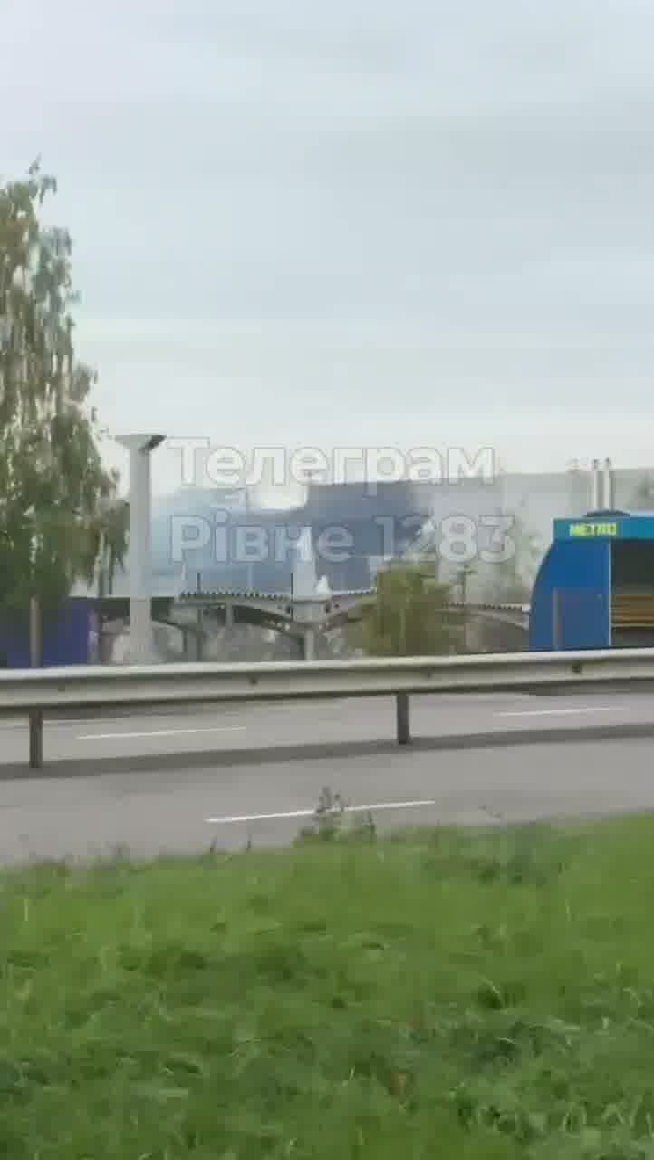 Drones have destroyed Ekvator mall in Rivne