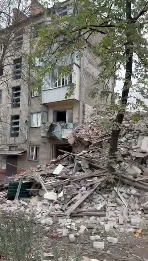 1 person killed, 10 wounded as result of Russian airstrikes in Sloviansk