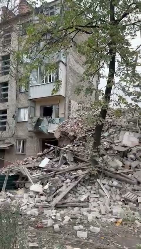 1 person killed, 10 wounded as result of Russian airstrikes in Sloviansk