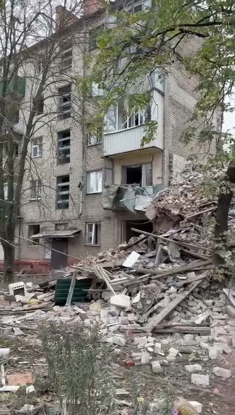 1 person killed, 10 wounded as result of Russian airstrikes in Sloviansk