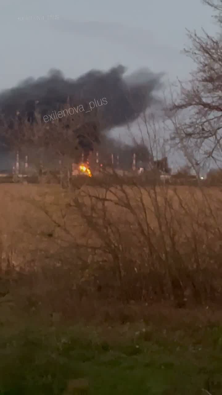 Fire at the Nikolska oil pumping station near Michurinsk, Tambov region