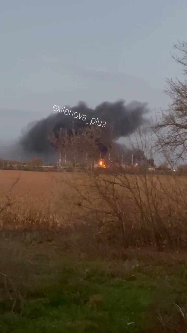 Fire at the Nikolska oil pumping station near Michurinsk, Tambov region