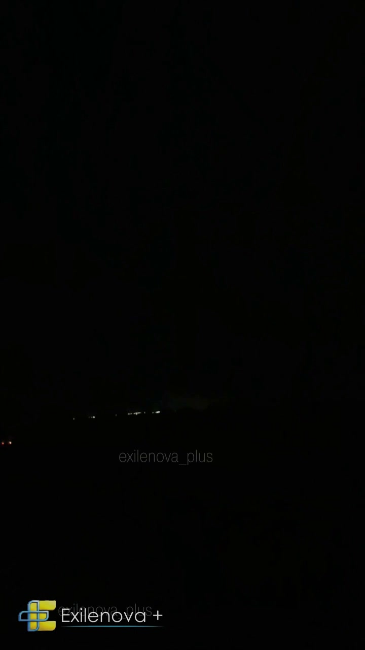 Ilmavoimien ja poliittisten tahojen raportit: Donetsk alueen miehitetyllä osalla sijaitsevan sähköinfrastruktuurin kohteeksi iskuja.