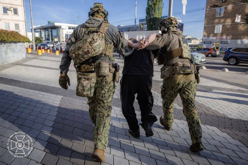 Ukraine's Security Service (SBU) detained an alleged Russian agent accused of helping direct Russian strikes on Odesa and Dnipro