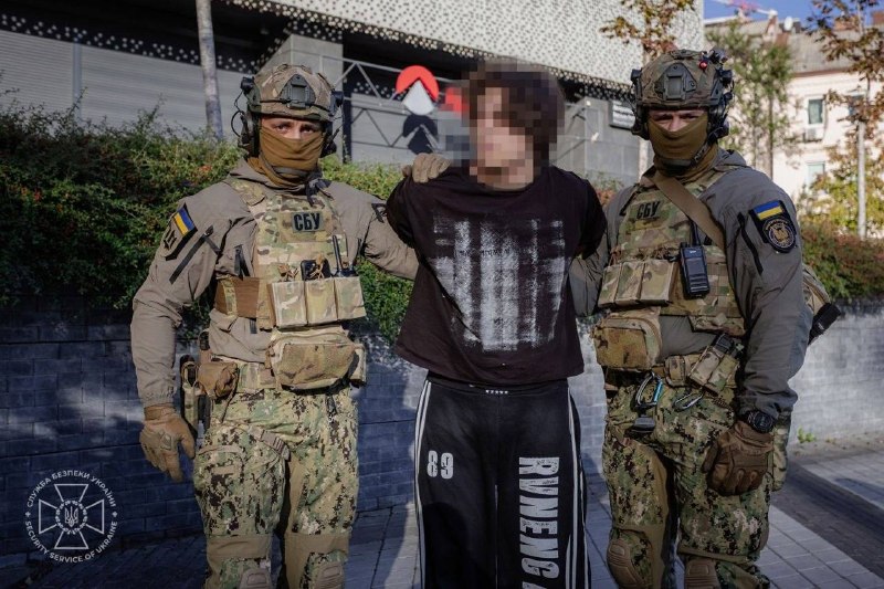 Ukraine's Security Service (SBU) detained an alleged Russian agent accused of helping direct Russian strikes on Odesa and Dnipro